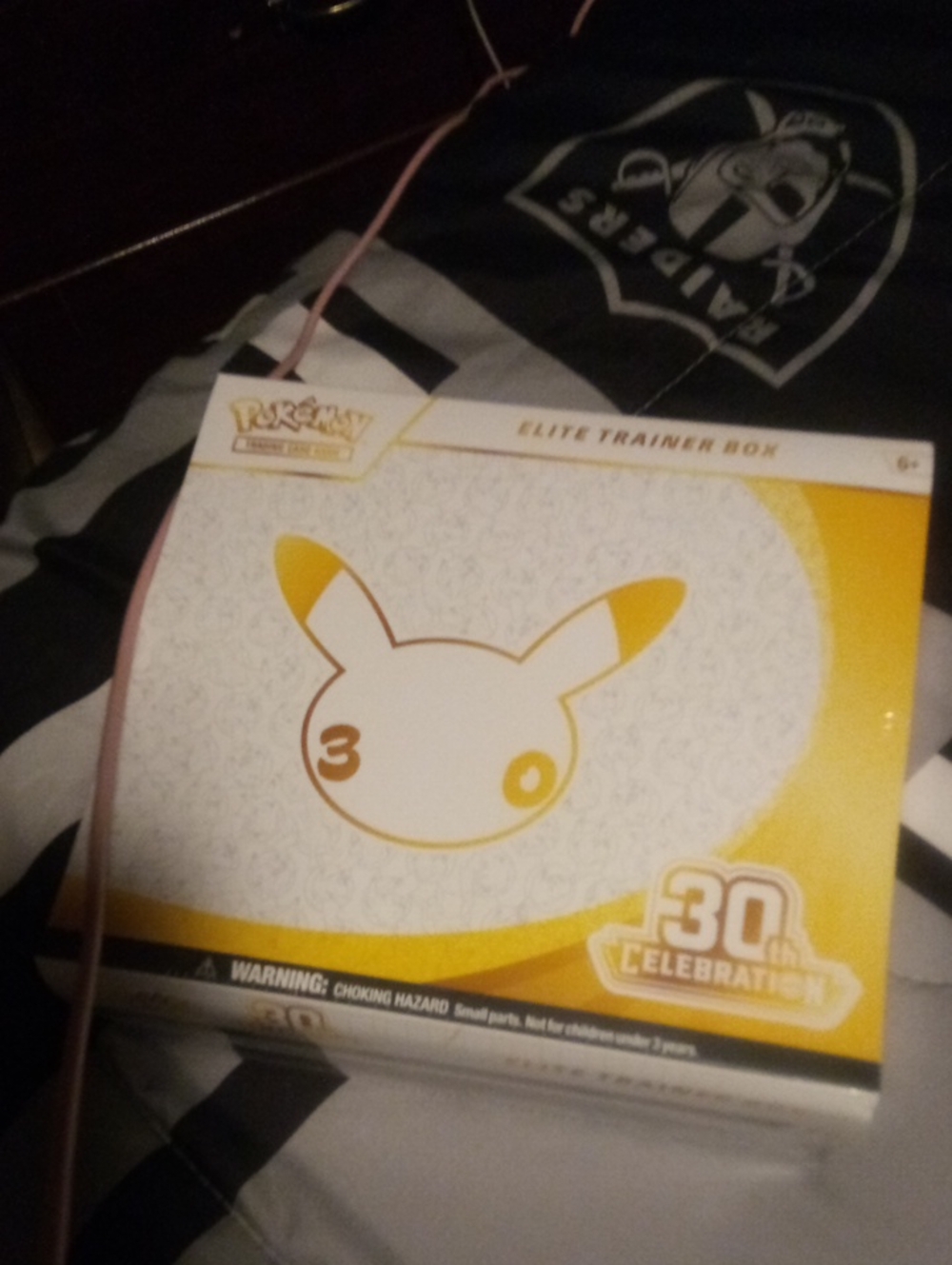 Pokemon Elite Trainer Box - Yellow and White Pikachu Design